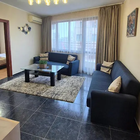 Elit - And Hill View Appartamento *