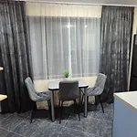 Apartment Elit - And Hill View *